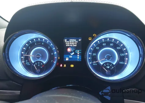 2013 Chrysler 300C z USA, uszkodzony, nr VIN 2C3CCAEG3DH618399